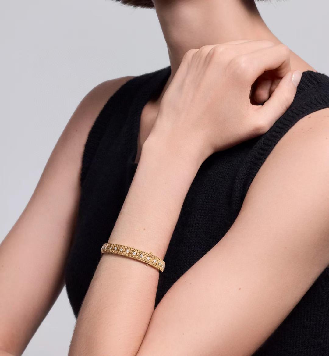 [Aura ] 2026 WOVEN-PATTERN BRACELET SET WITH FULL DIAMOND INLAY THREE-COLORS