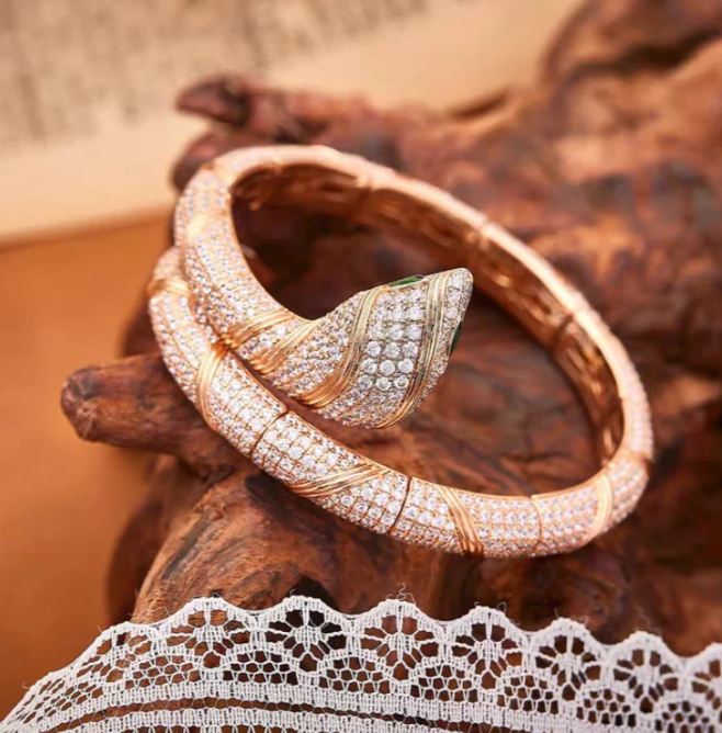 [⭐DORISW]HAUTE COUTURE GOLD SERPENTI BRACELET
