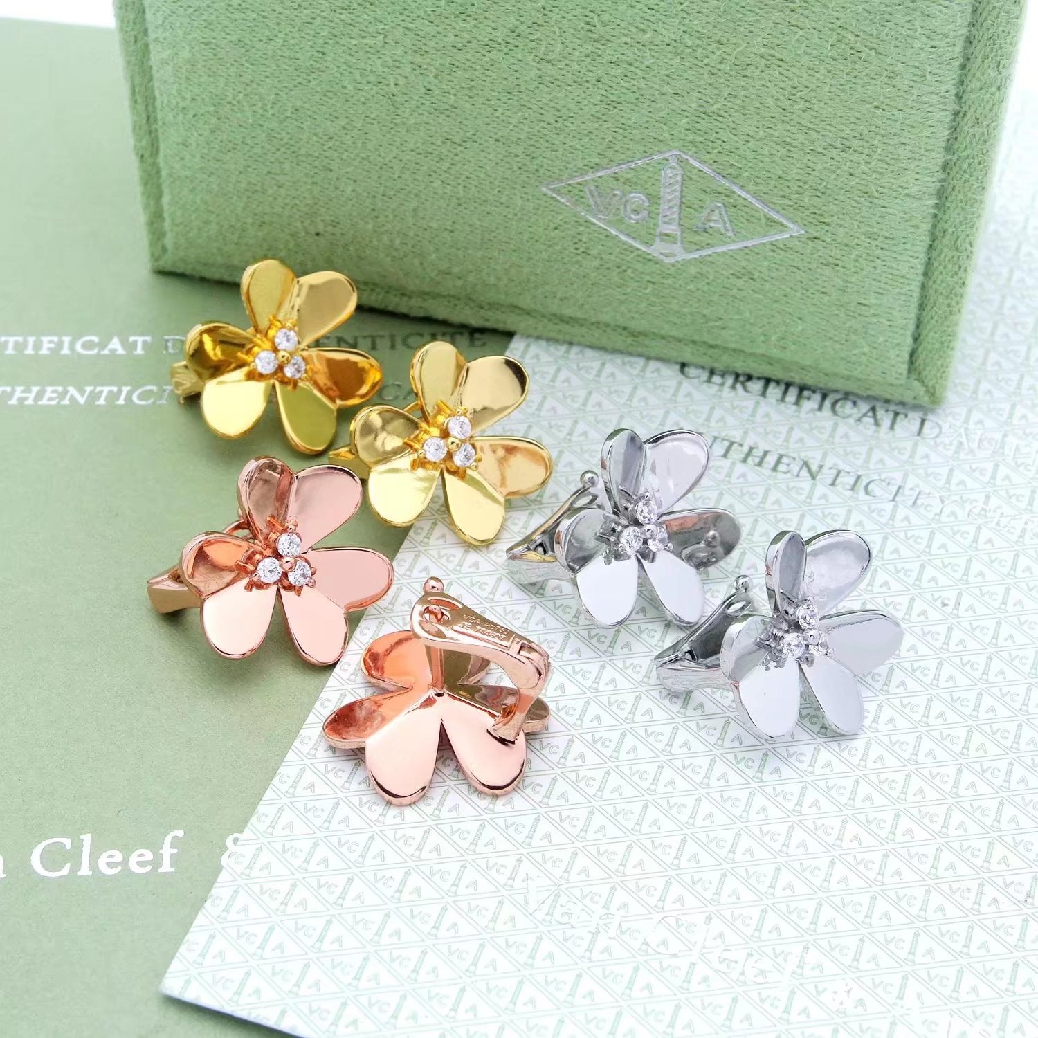 Aura FRIVOLE EARRINGS- LARGE MODEL