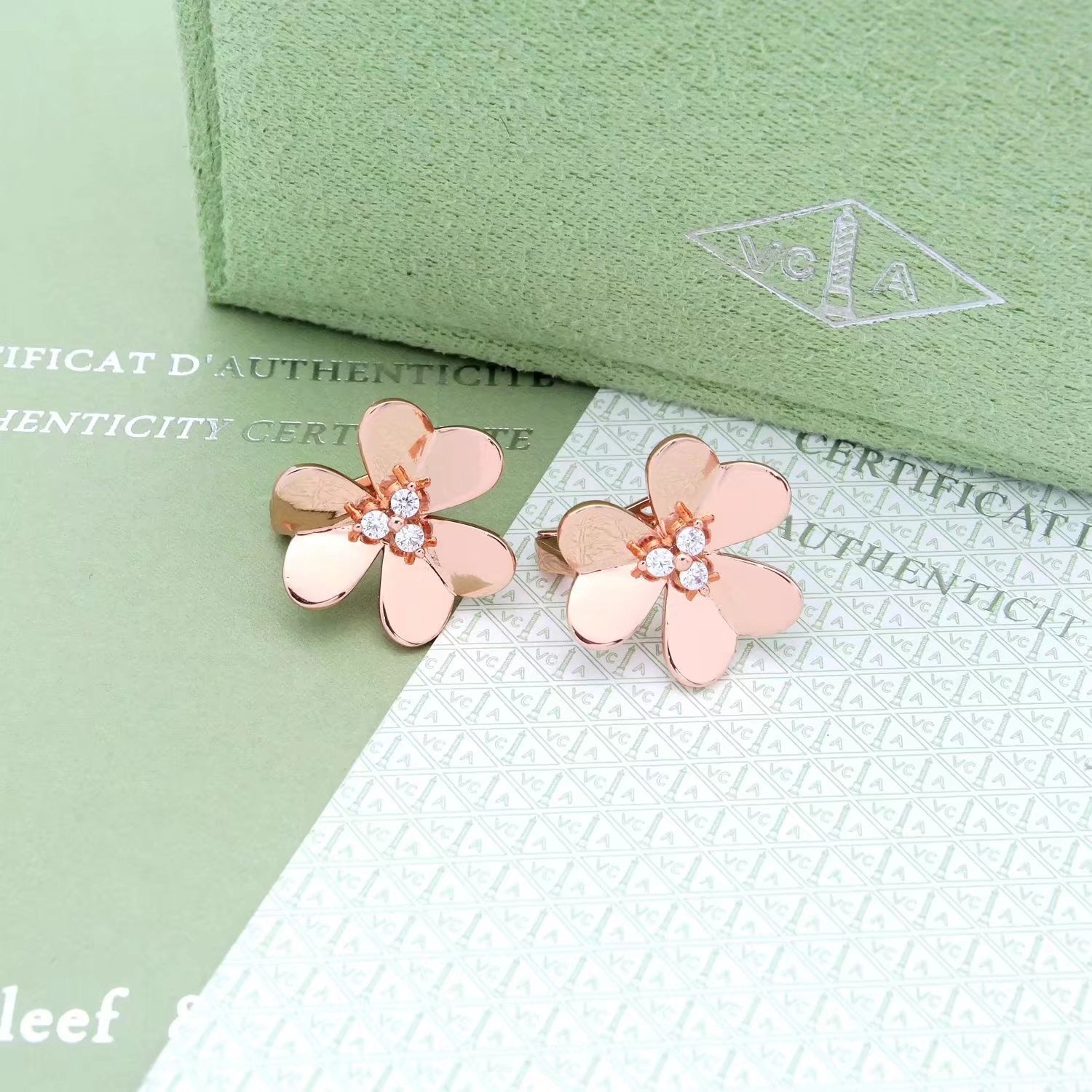 Aura FRIVOLE EARRINGS- LARGE MODEL