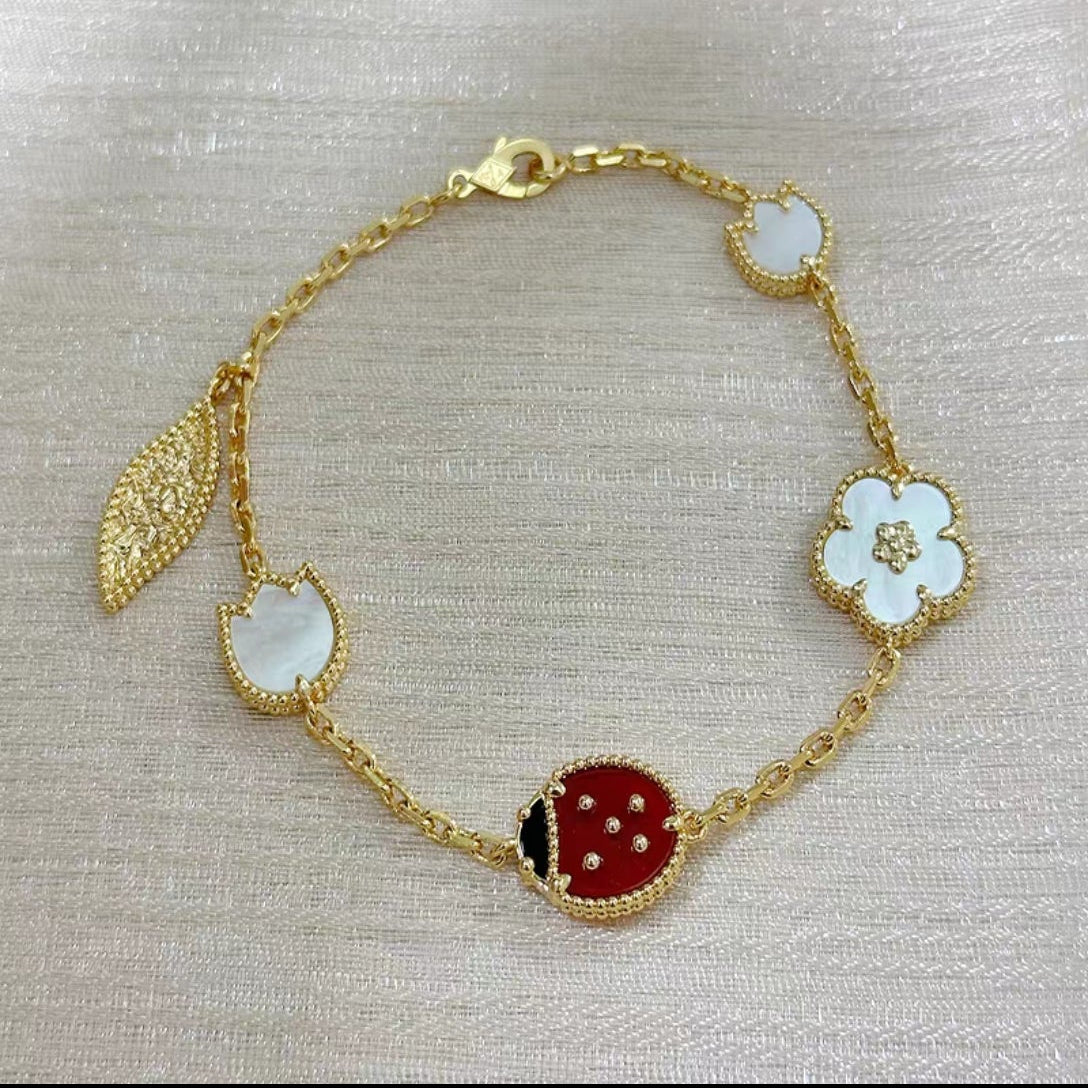 Aura LUCKY SPRING 5-MOTIV-ARMBAND