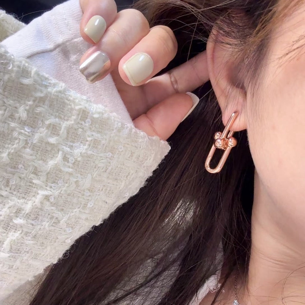 [Aura ] TF U-shaped earrings