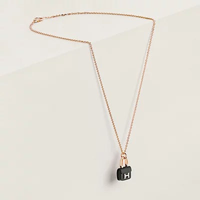 Aura WOMEN'S HM AMULETTES CONSTANCE PENDANT NECKLACE