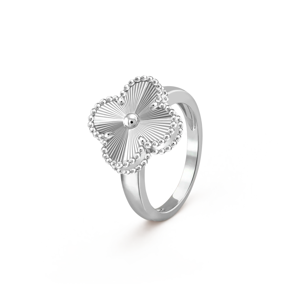 Aura CLOVER SILVER RING