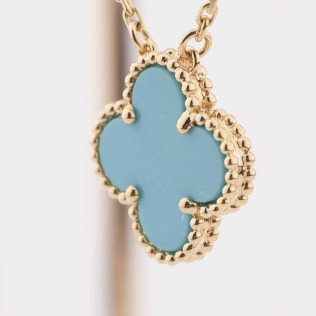 Aura CLOVER 15MM VINTAGE TURQUOISE NECKLACE