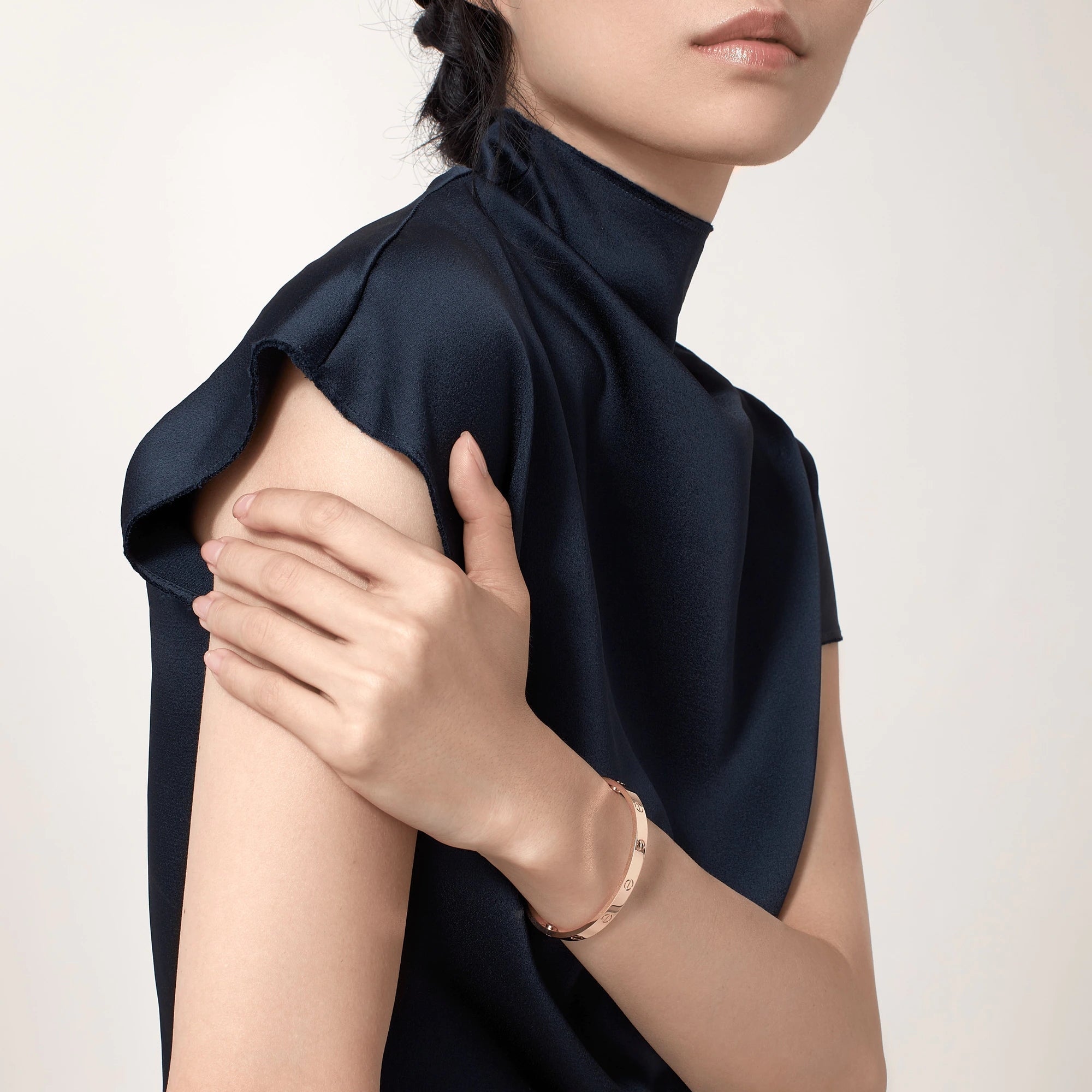 Aura LOVE ARMBAND 6.1MM