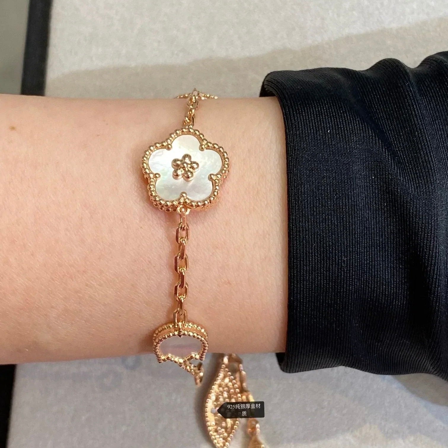 Aura LUCKY SPRING 5-MOTIV-ARMBAND