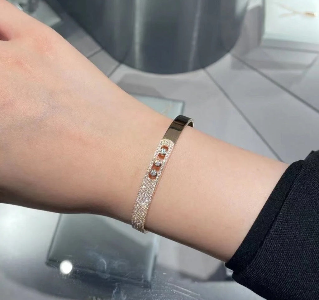[Aura ]Move Noa Rose Gold Pavé Diamond Bangle Bracelet