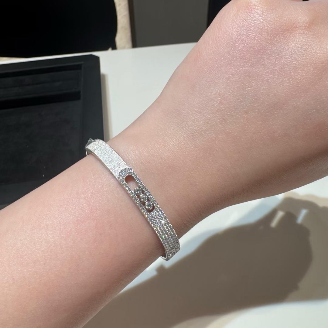 [Aura ]Move Noa Ciselé half pavé bangle