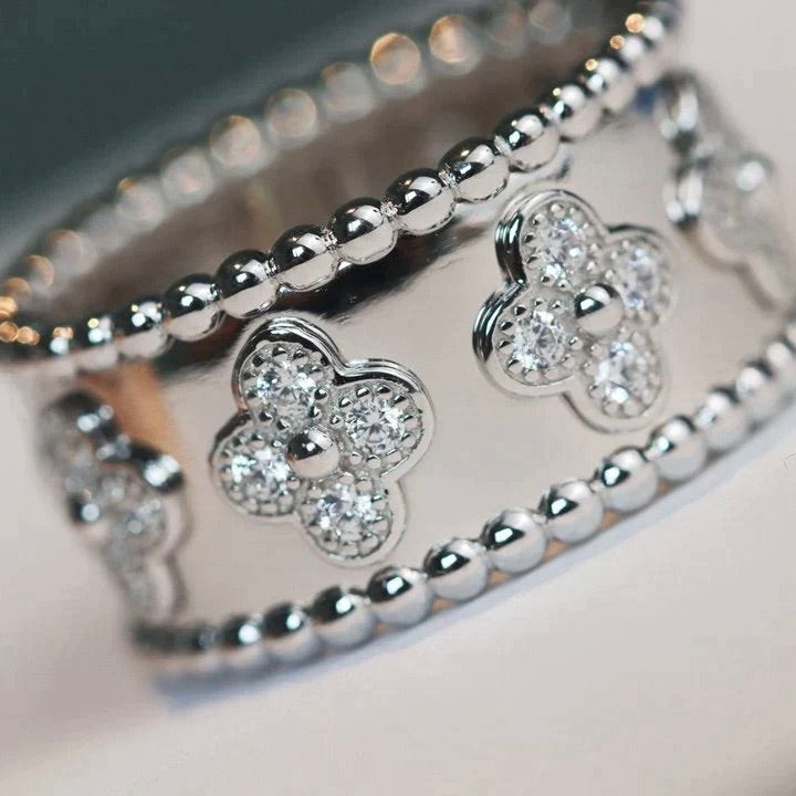 [⭐Aura ]CLOVER KALEIDOSCOPE RING 10MM