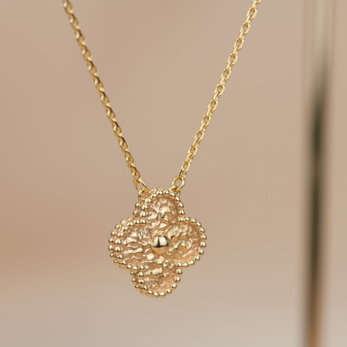 [⭐Aura ]CLOVER 15MM  BRONZING NECKLACE
