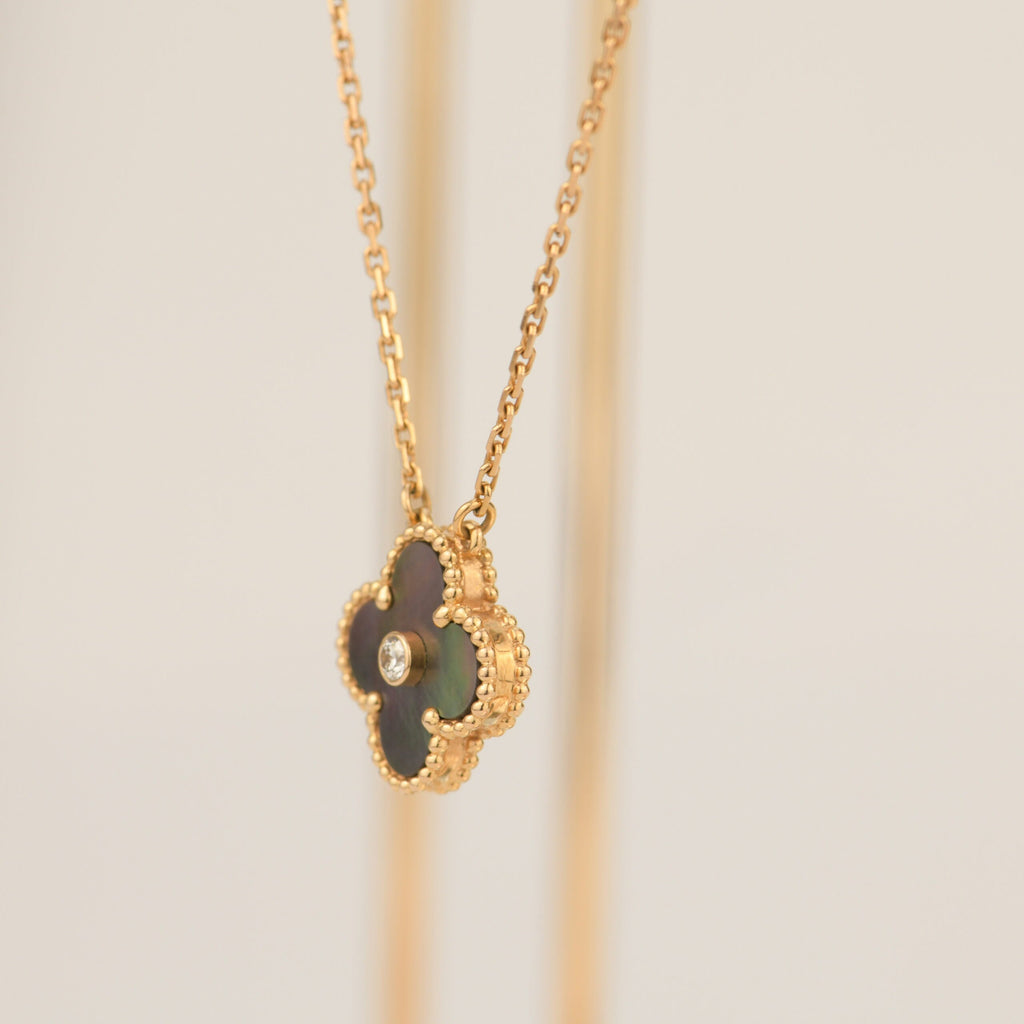 Aura CLOVER 15MM DIAMOND AND MOTHER-OF-GREY NECKLACE