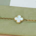 [Aura ]New CLOVER WHITE PEARL MOP 5 MOTIF BRACELET COLLECTION