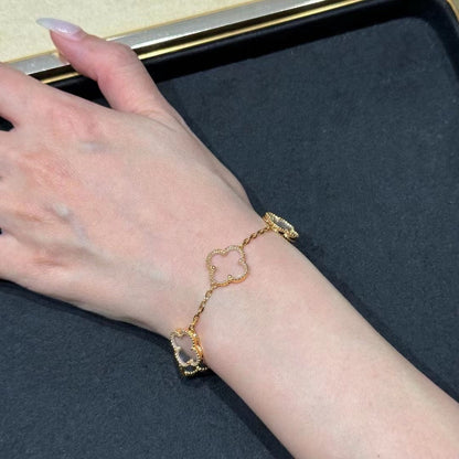 [⭐Aura ]New CLOVER 5 MOTIF ROCK CRYSTAL BRACELET