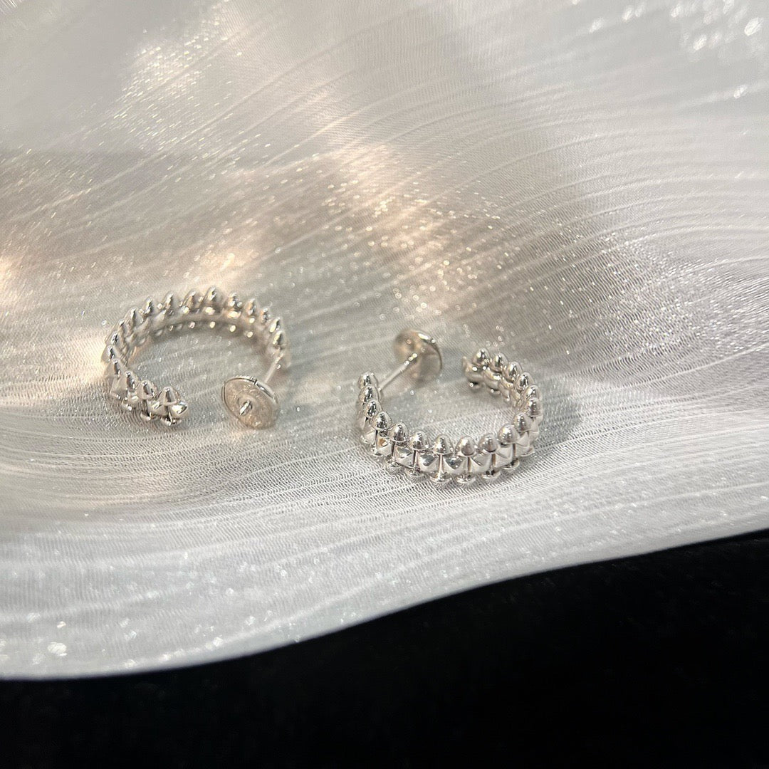 Aura CLASH SMALL HOOP EARRINGS