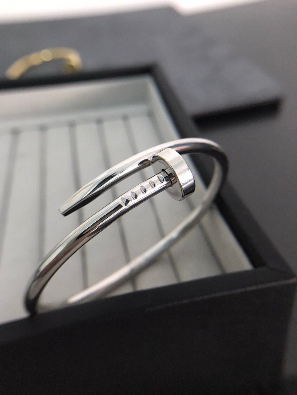 Aura JUSTE ARMBAND 3.5MM