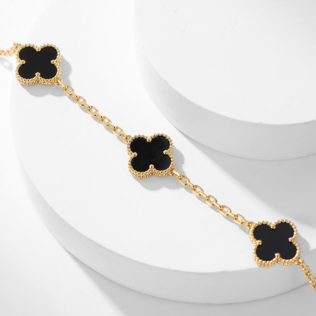 Aura CLOVER 10 MOTIFS ONYX NECKLACE