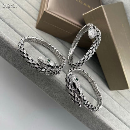 [⭐Aura ] EW OBSIDIAN & DIAMOND SERPENT BRACELET