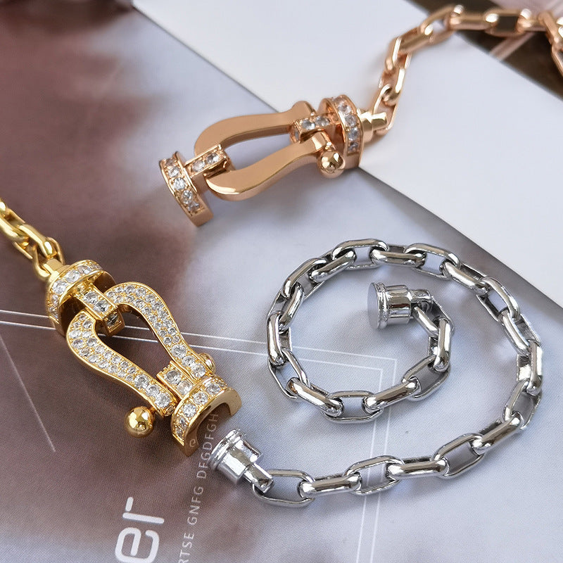 Aura FORCE LARGE HORSESHOE CLASP  METAL BRACELET