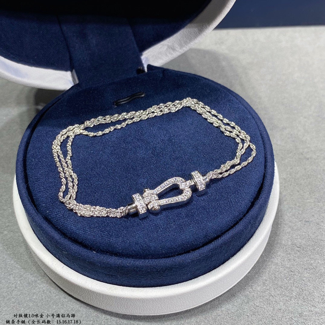 Aura FORCE SMALL HORSESHOE  DIAMOND CHAIN ROPE BRACELET