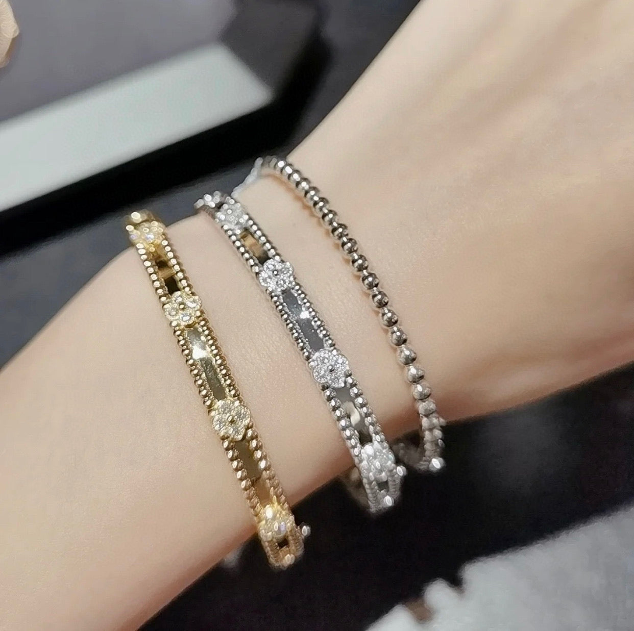 Aura CLOVER BRACELET 4MM DIAMONDS