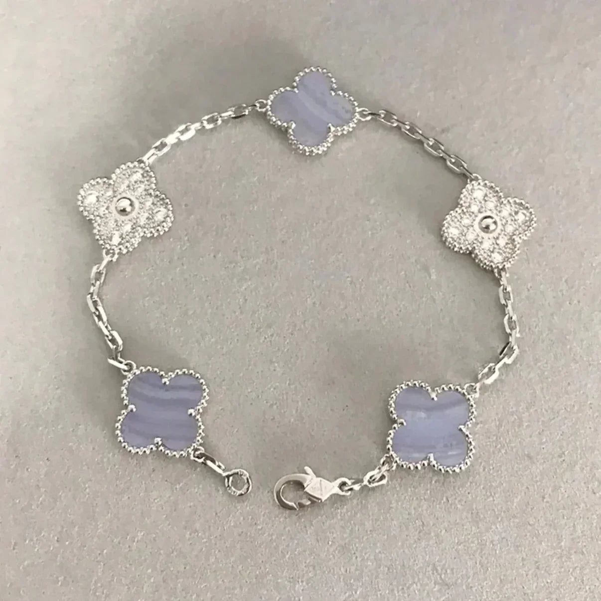 [Aura ]Neue KLEE 5 MOTIV LILA CHALZEDON ARMBAND KOLLEKTION