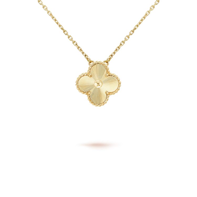 Aura CLOVER 15MM LASER NECKLACE