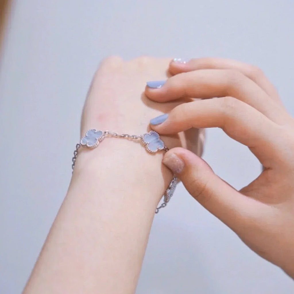[Aura ]Neue KLEE 5 MOTIV LILA CHALZEDON ARMBAND KOLLEKTION