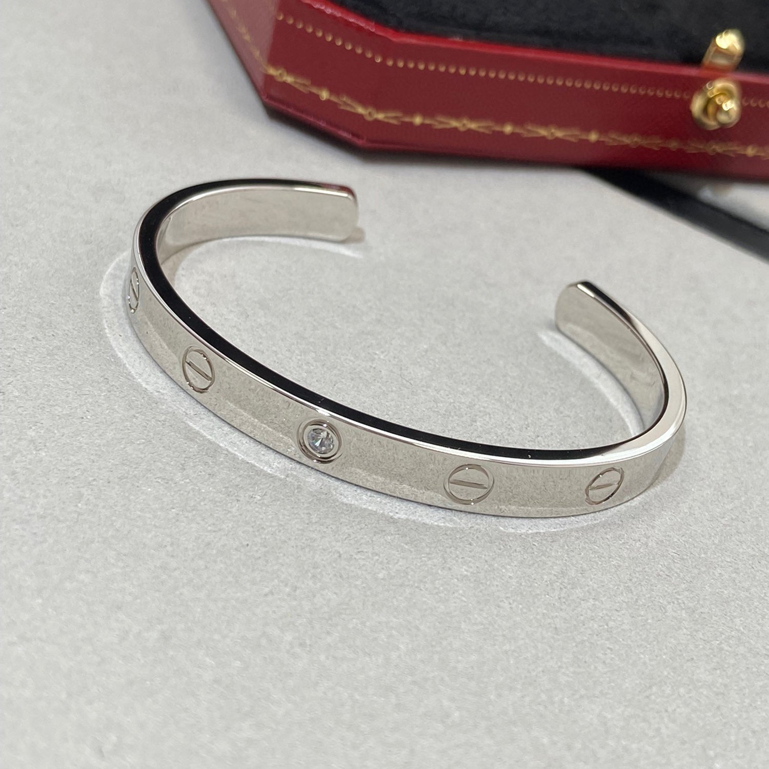 Aura LOVE BRACELET 6.1MM 1 DIAMOND OPEN CUFF