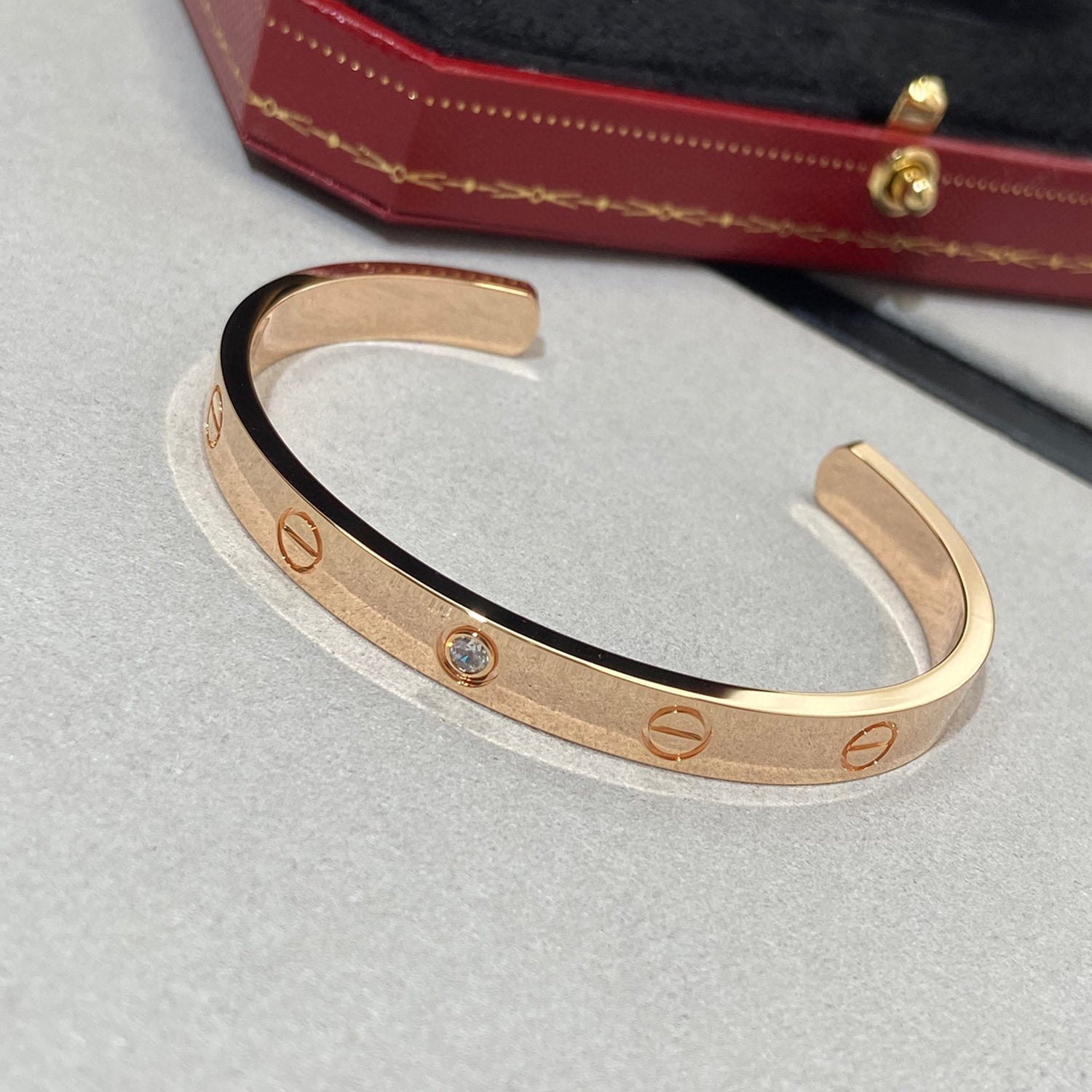 Aura LOVE BRACELET 6.1MM 1 DIAMOND OPEN CUFF