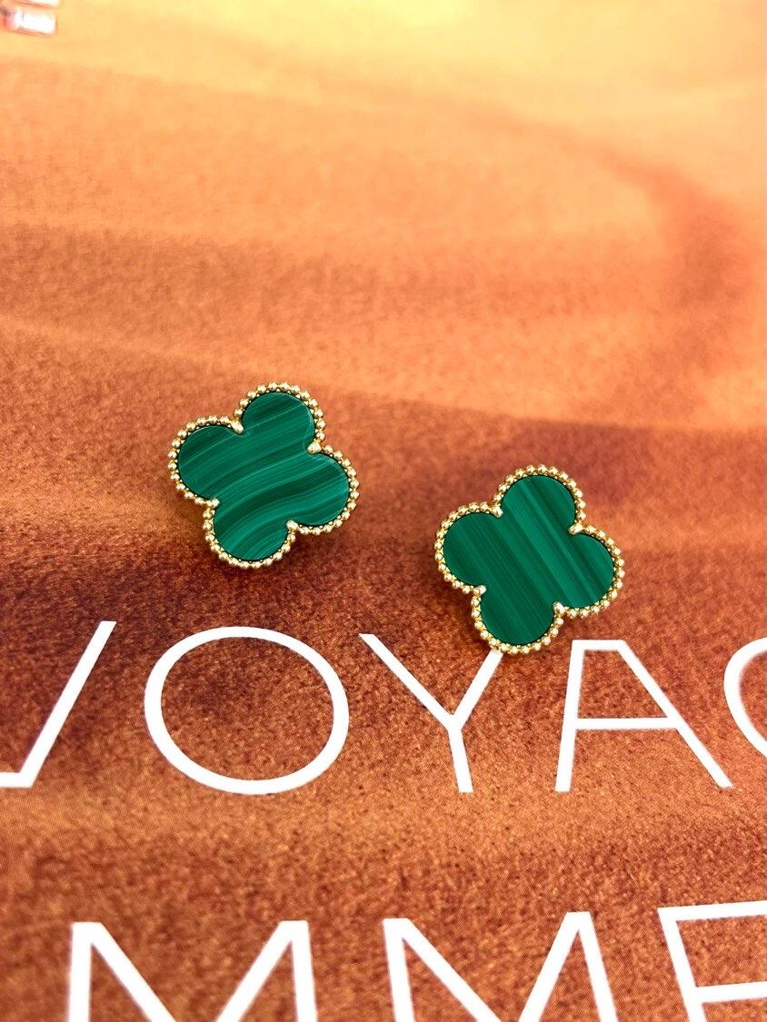 [Aura ] CLOVER LARGE (20mm) 1 MOTIFS GREENER MOP STUD EARRINGS