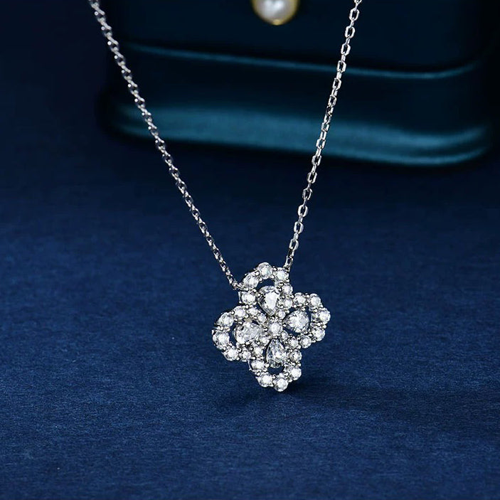 Aura LOOP NECKLACE FULL MOTIF DIAMOND 16MM MULTIPLE COLORS