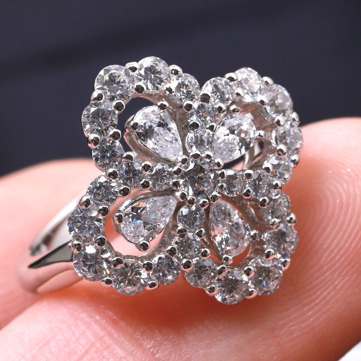 Aura LOOP RING VOLLSTÄNDIGES MOTIV DIAMANT 16MM SILBER