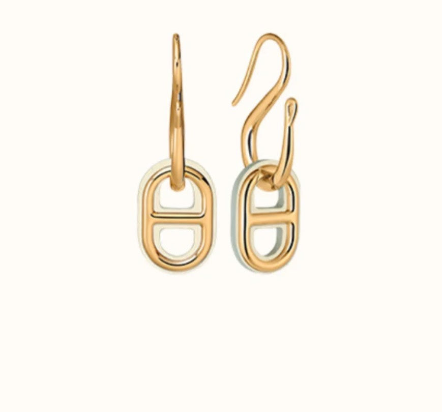 Aura HM O'MAILLON GOLD EARRINGS