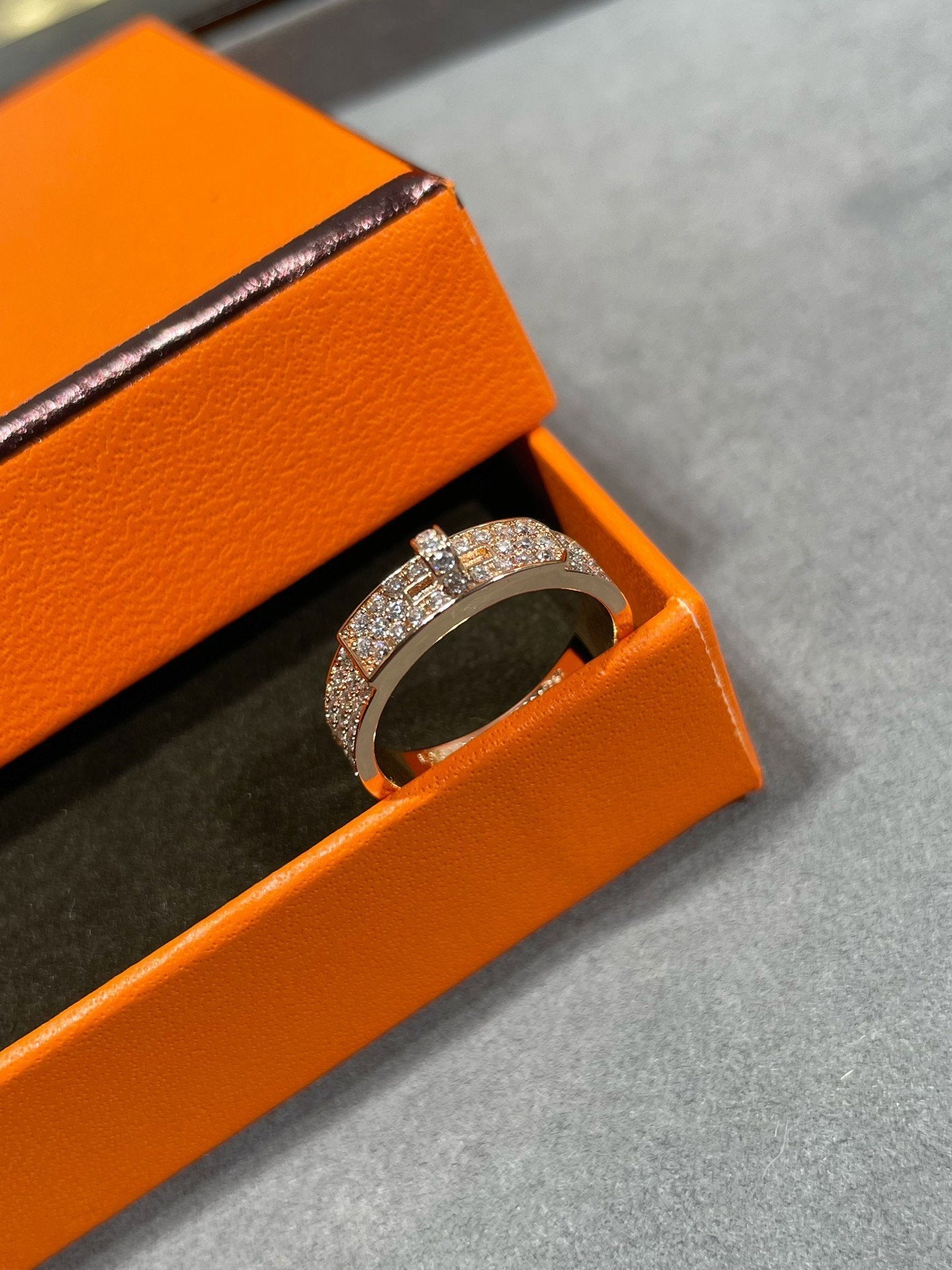 Aura KELLY PINK GOLD DIAMOND RING
