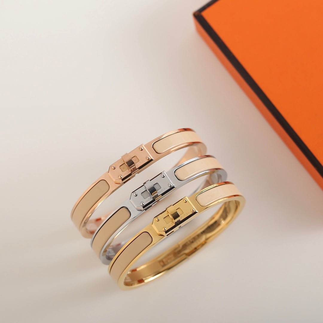 [⭐Aura ]HM KELLY BEIGE BRACELET
