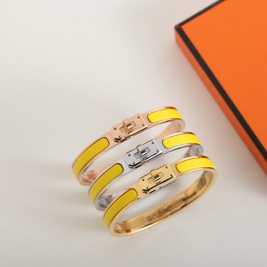 [⭐Aura ]HM KELLY YELLOW BRACELET