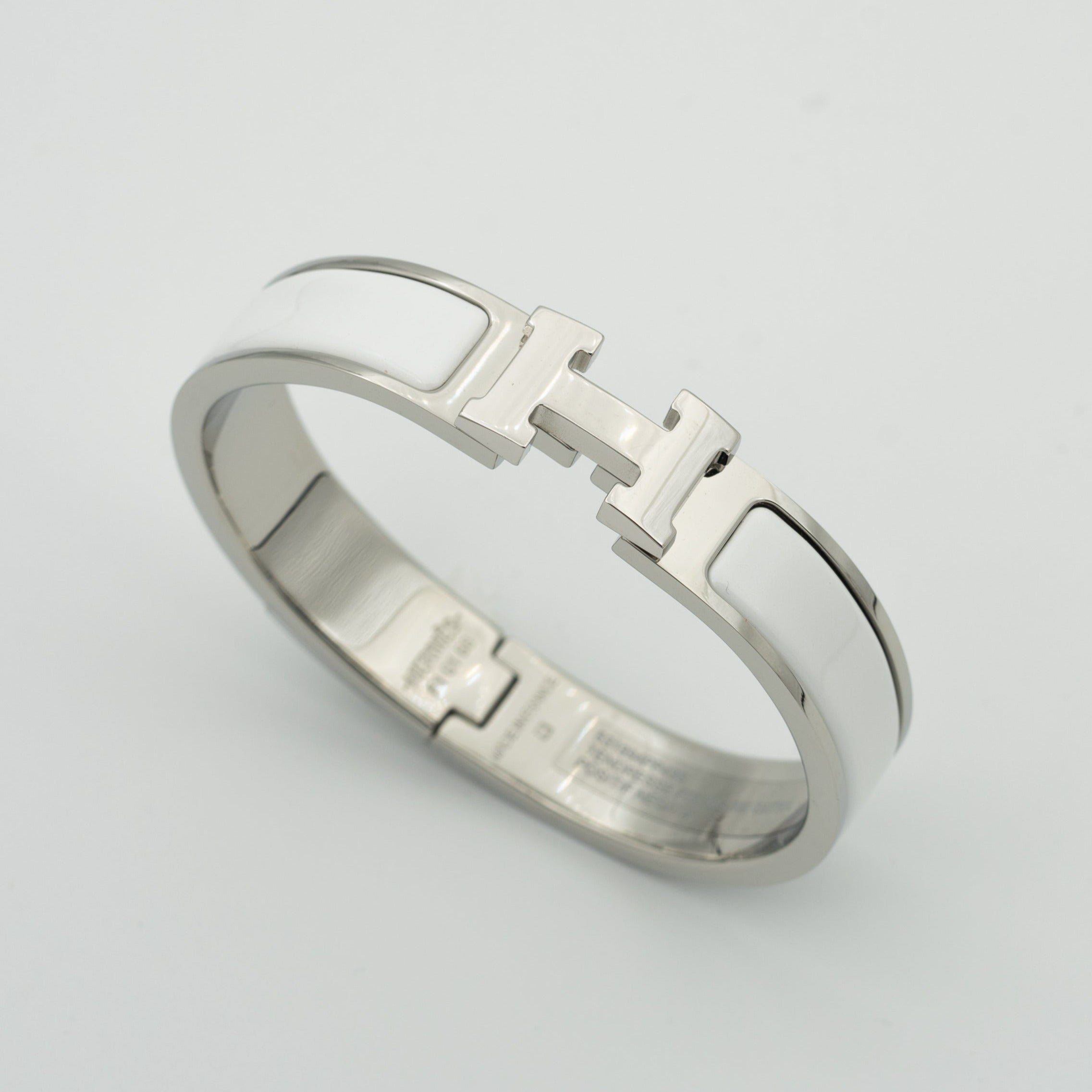 Aura H WHITE BRACELET