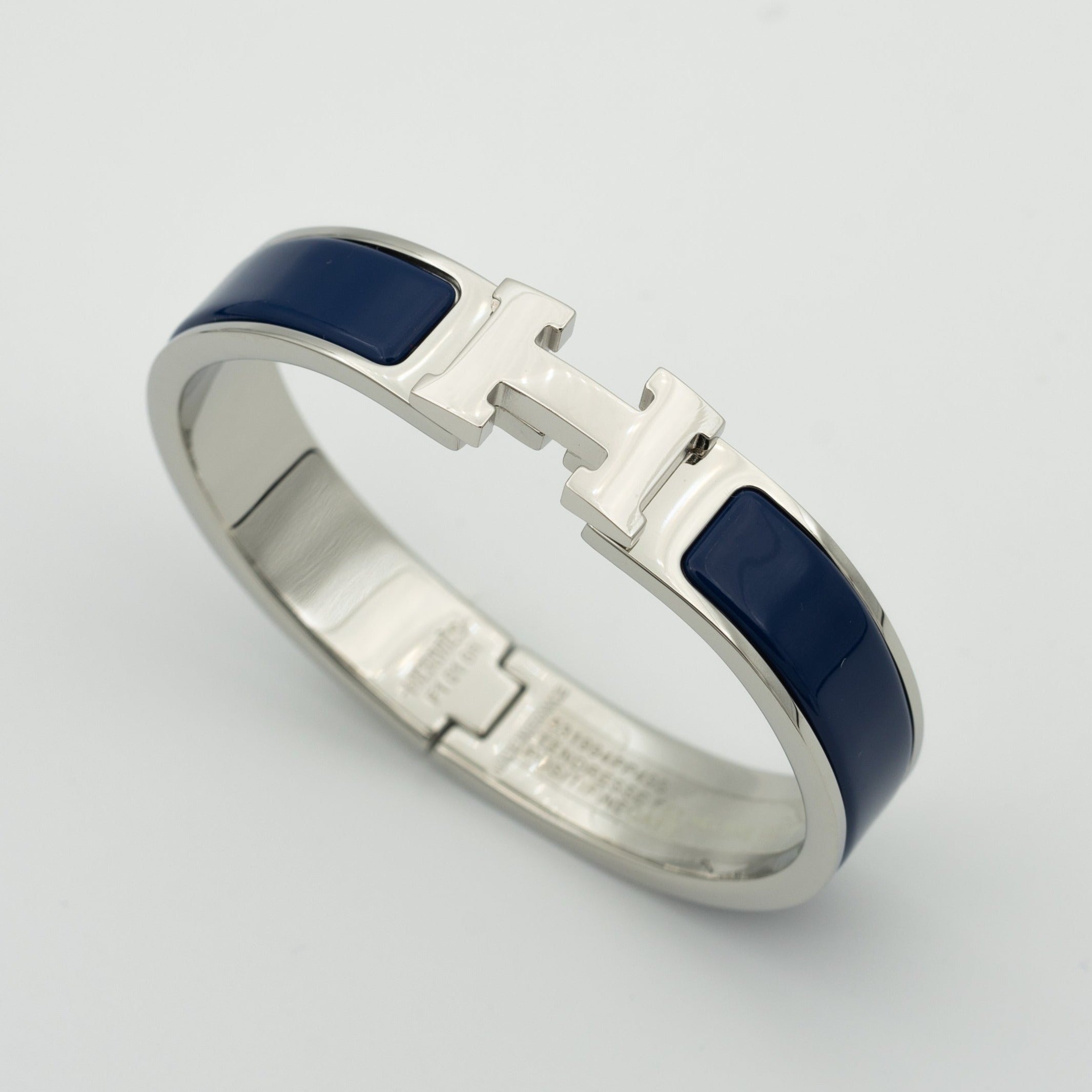 Aura H BLUE BRACELET