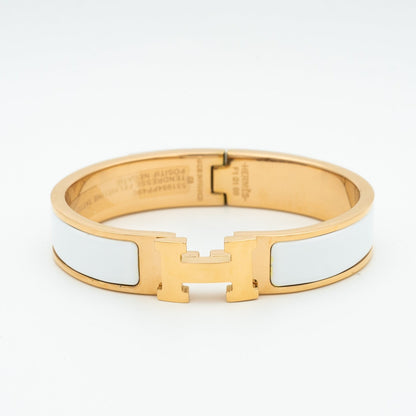 [⭐Aura ]H WHITE BRACELET
