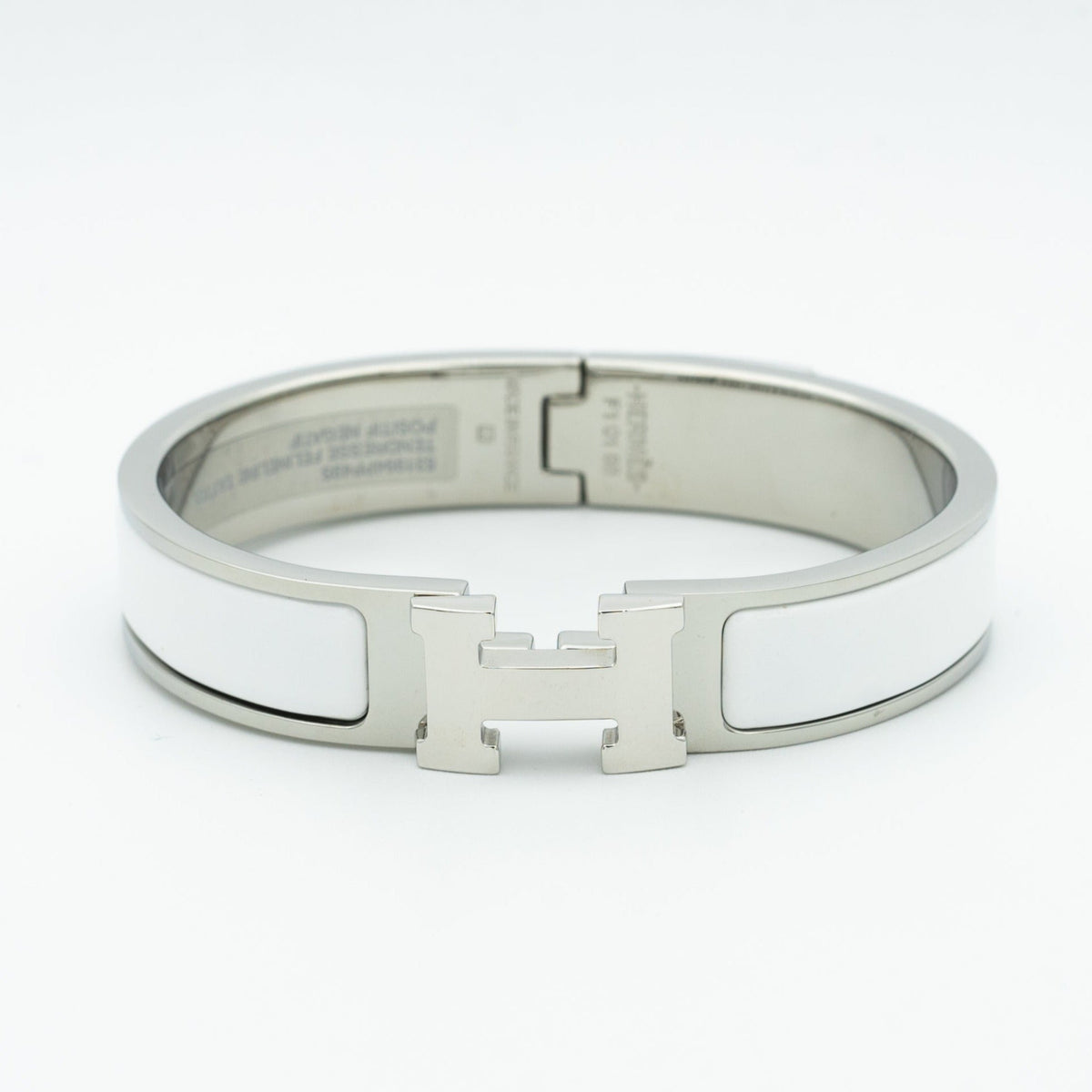 [⭐Aura ]H WHITE BRACELET