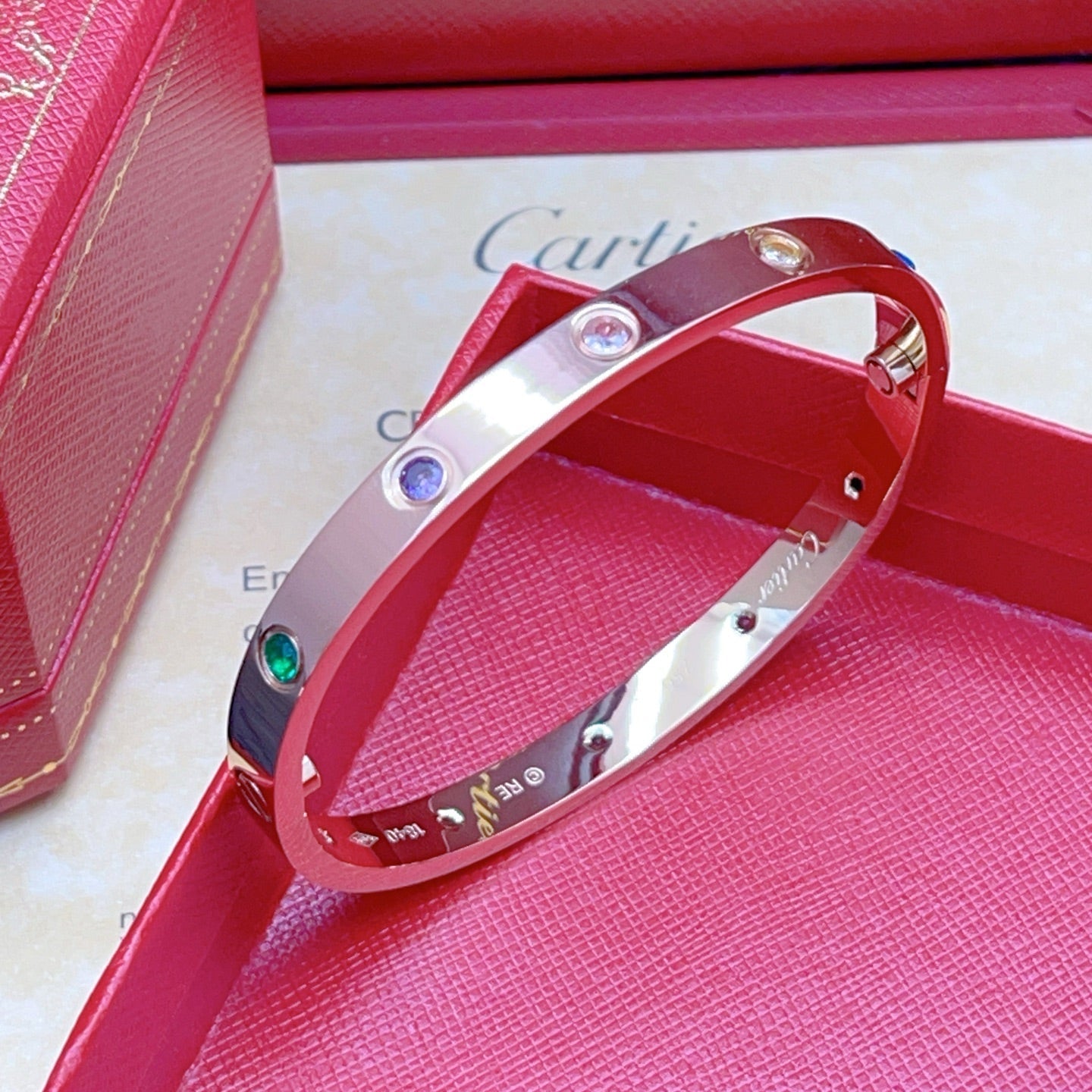 [Aura ] 2026 RAINBOW LOVE BRACELET 6.1MM  10 DIAMONDS