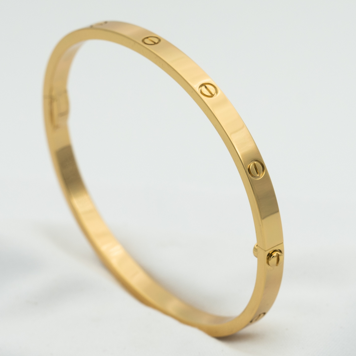 Aura LOVE ARMBAND 3.65MM