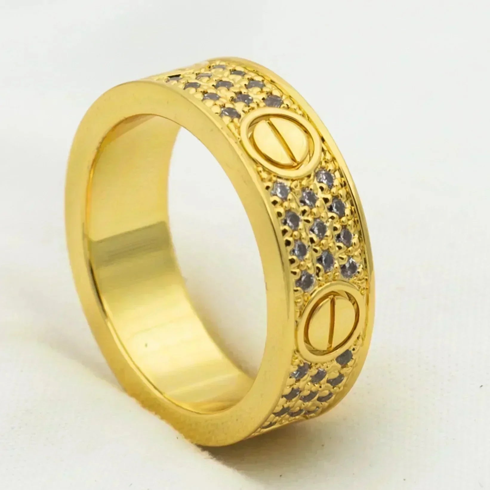 Aura LOVE RING 5.5MM DIAMONDS PAVED
