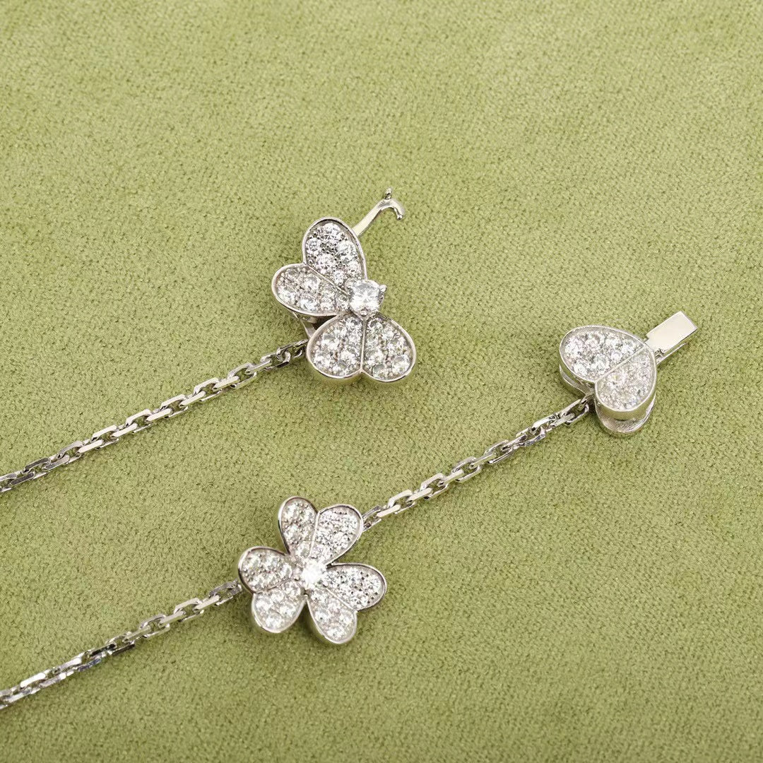 Aura FRIVOLE SILVER 9 FLOWERS NECKLACE