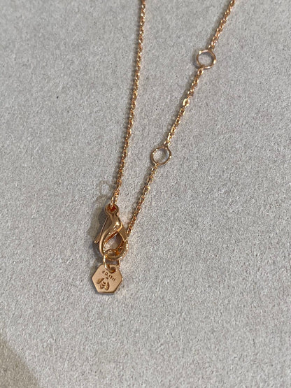 [⭐Aura ]BEE LOVE DIAMOND NECKLACE