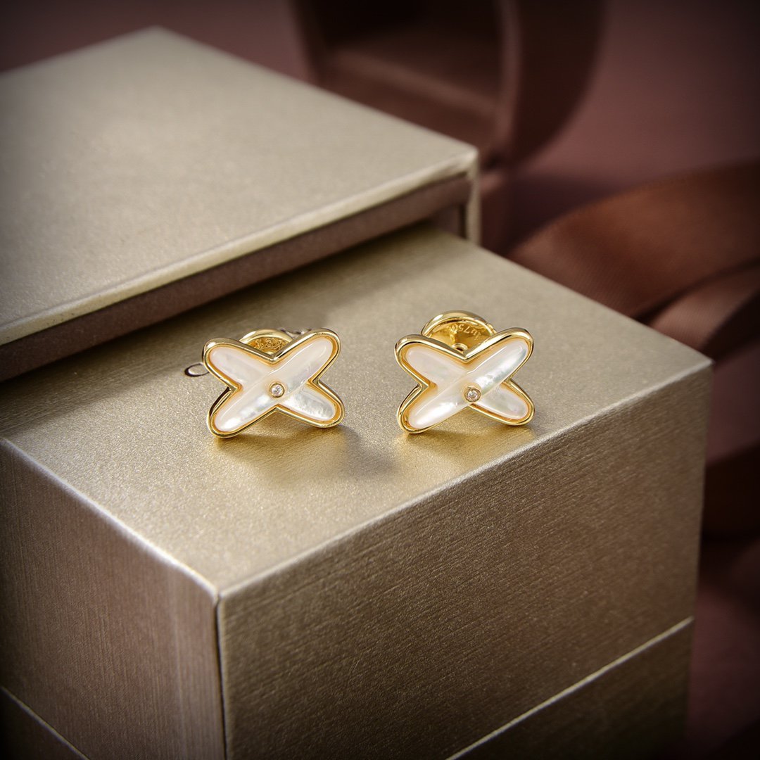Aura JEUX DE WHITE MOP GOLD DIAMOND EARRINGS