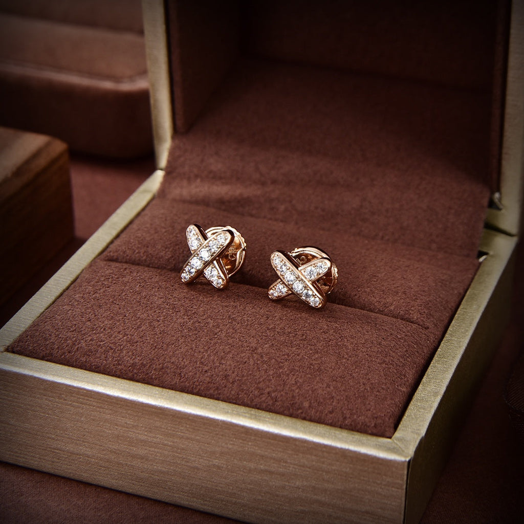 Aura JEUX DE GOLD DIAMOND EARRINGS