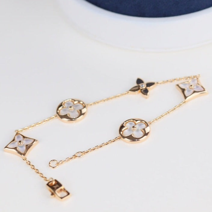 [⭐Aura ]LEAF CLOVER BRACELET