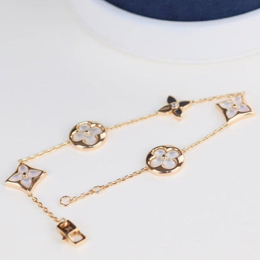 [⭐Aura ]LEAF CLOVER BRACELET